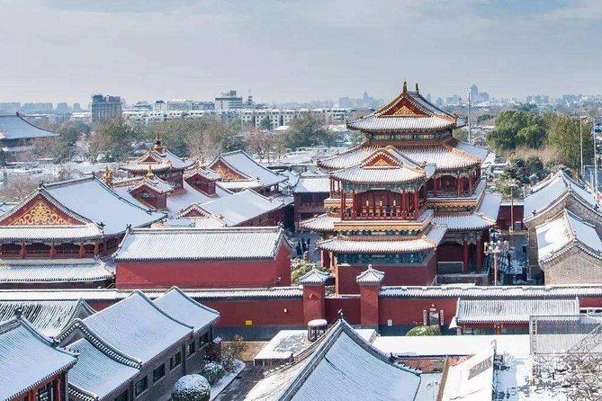 4-Hour Private Tour: Lama Temple, Confucius Temple, Guozijian Museum with Dim Sum - Entering Lama Temple, Beijing’s best-known Buddhist stop