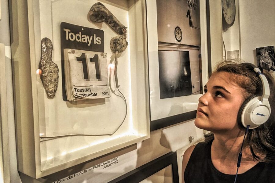 9/11 Museum Workshop: 100 Images and Artifacts "Hands-On" - Key points before you book