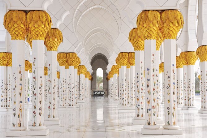 Abu Dhabi city tour with Entry ticket to Louvre Museum from Abu Dhabi - What this Abu Dhabi tour is really designed to do