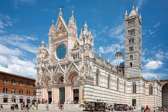 Accademia Gallery Entrance Ticket with Priority Access - David at the Tribune
