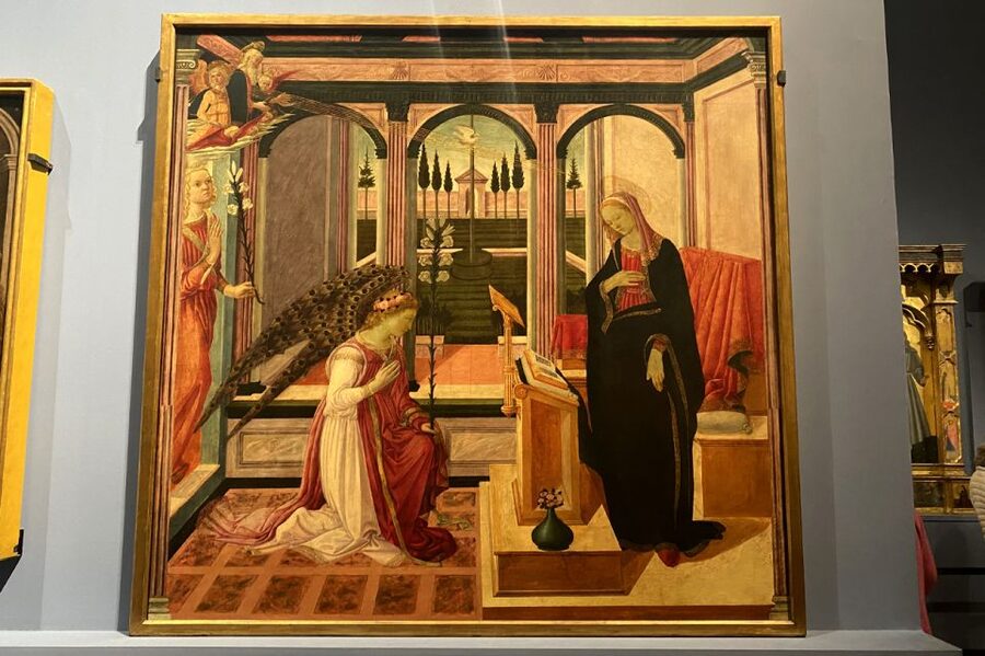 Accademia Gallery Priority Entry Ticket with e-Book - What priority entry really means here