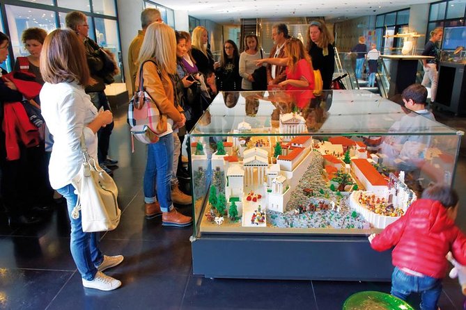 Acropolis Museum Guided Tour - Why a guide adds value here