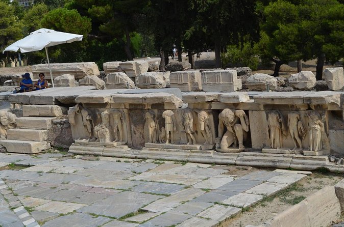Acropolis of Athens, Parthenon and Acropolis Museum private tour with dinner - The Erechtheion and the Acropolis sanctuary