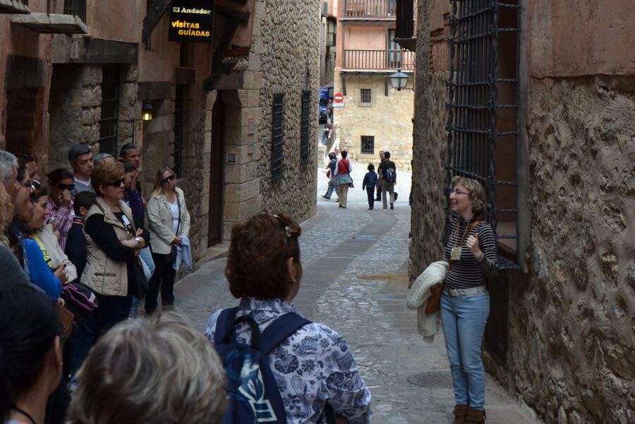 Albarracín Monumental and Pérez Toyuela House Museum - The Pérez y Toyuela House Museum brings the town indoors