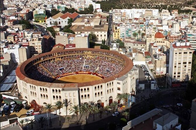 Alicante: Visit with Audio Guide Bullring and Bullfighting Museum - Seeing the bullpens and corrals