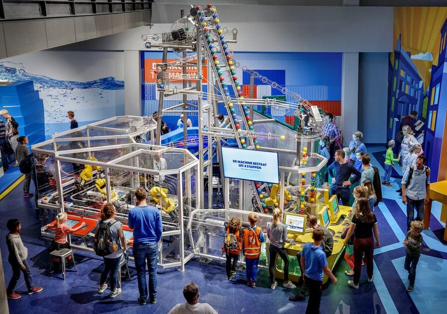 Amsterdam: 1-Hour Canal Cruise & NEMO Science Museum - Practical booking advice for a smoother day