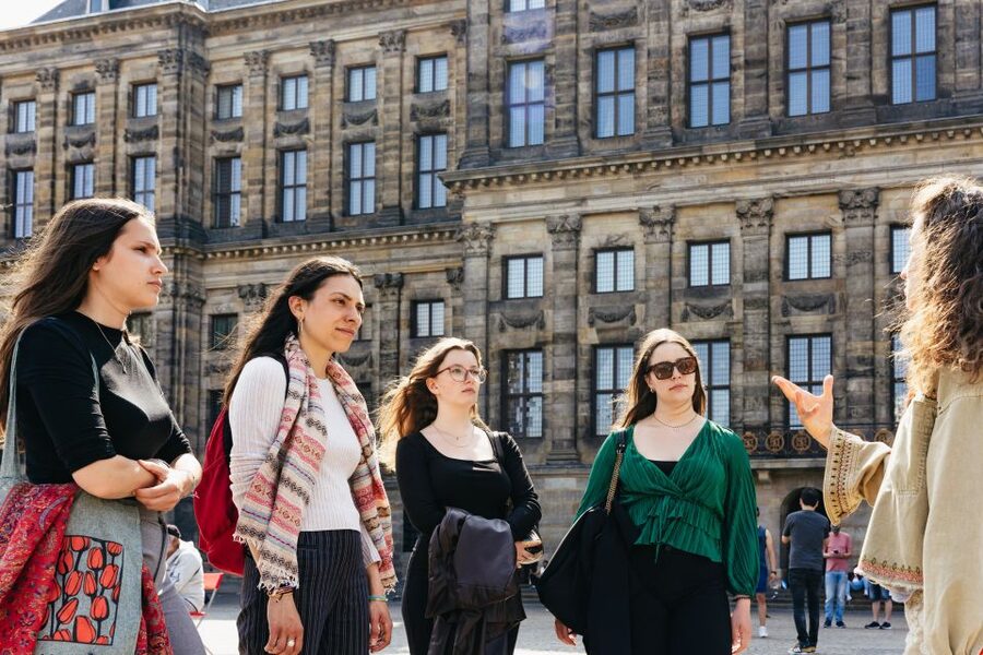 Amsterdam: Anne Frank Tour, Jewish Museum & Synagogue Ticket - Who should book this experience?