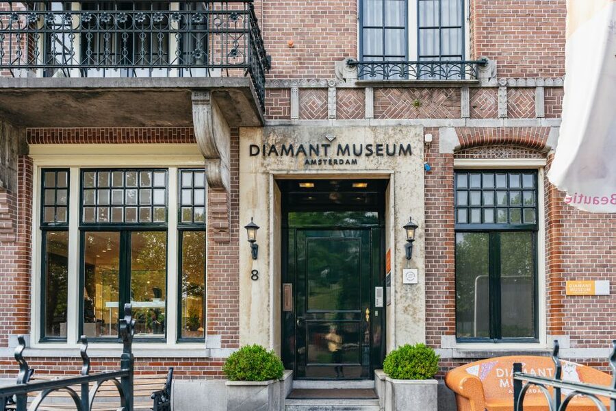 Amsterdam: Diamond Museum Entrance Ticket - Royal jewelry and the Dutch connection
