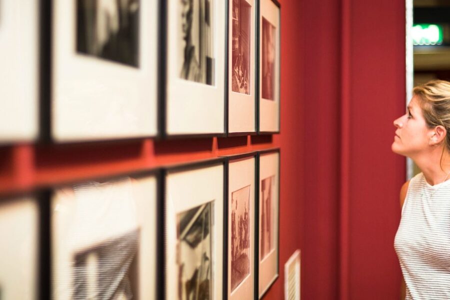 Amsterdam: Foam Photography Museum Admission Ticket - What Foam feels like inside its canal house