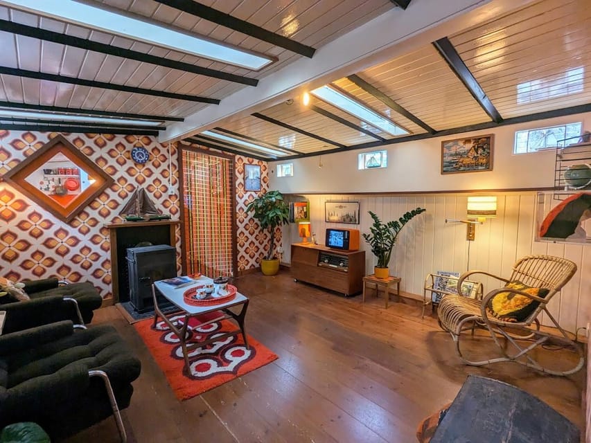 Amsterdam: Houseboat Museum Entry Ticket - A freight ship becomes a home in 1967