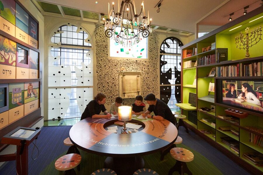 Amsterdam: Jewish Museum Entrance Tickets - Three sites, one Jewish quarter