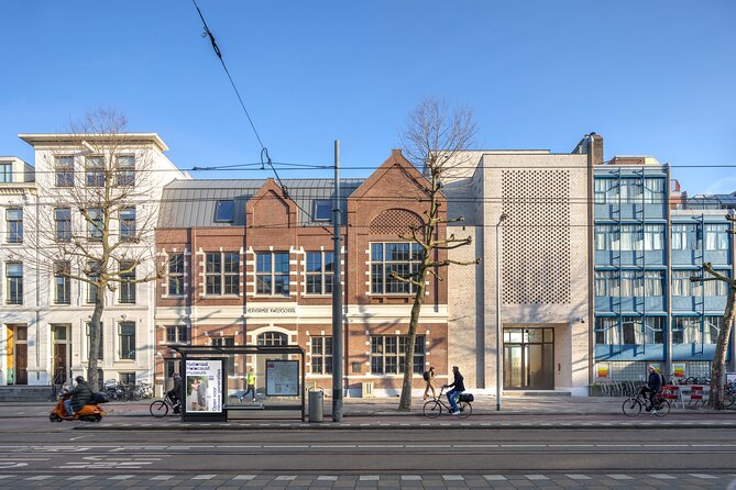 Amsterdam National Holocaust Museum and Memorial Entry Ticket - Walking to the Hollandsche Schouwburg