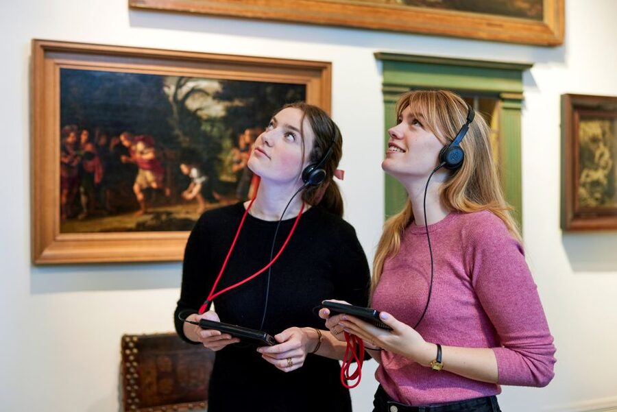 Amsterdam: Rembrandt House Museum Entrance Ticket - What the audio tour adds