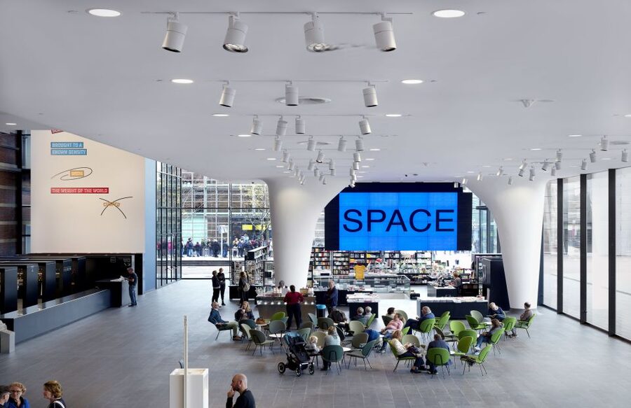 Amsterdam: Stedelijk Museum and 1-Hour Canal Cruise - Why this museum and cruise pairing works