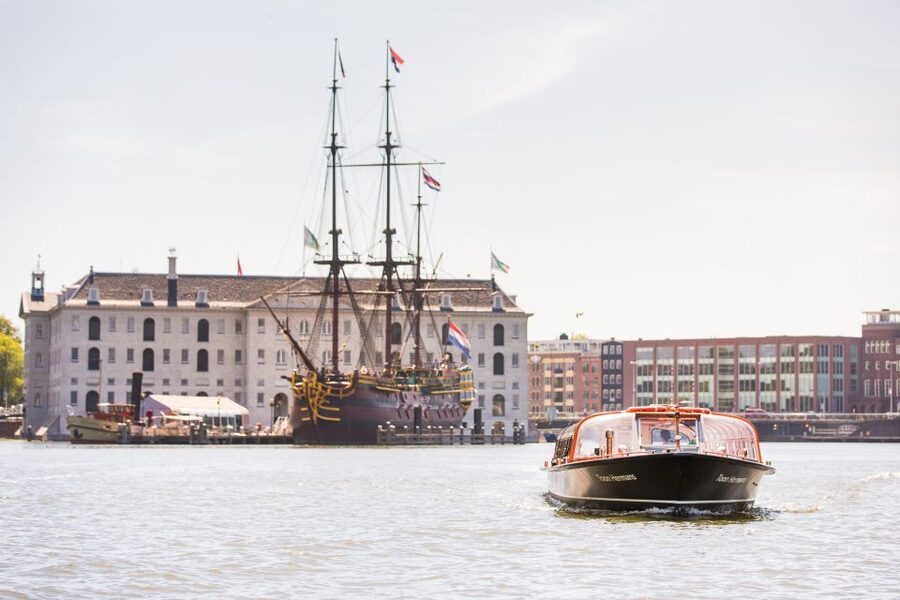 Amsterdam: Stedelijk Museum and 1-Hour Canal Cruise - Important practical limits