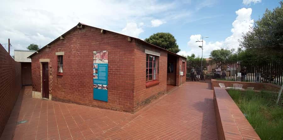 Apartheid Museum & Soweto Tour with Hotel Pickup - Diepkloof and the changing meaning of housing