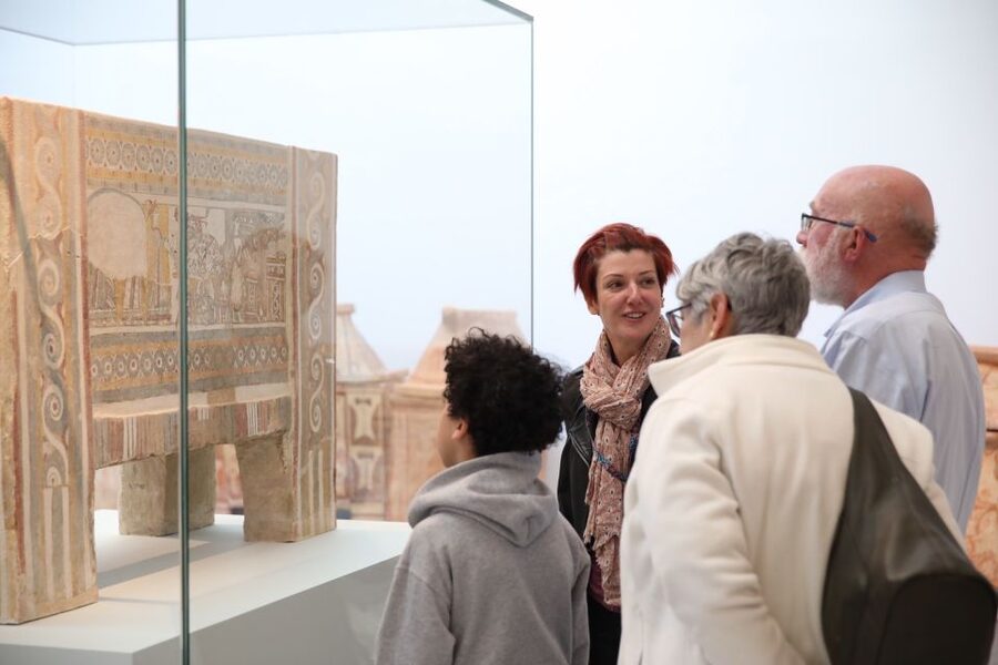 Archaeological Museum of Heraklion: Guided Walking Tour - Who will enjoy this guided visit most