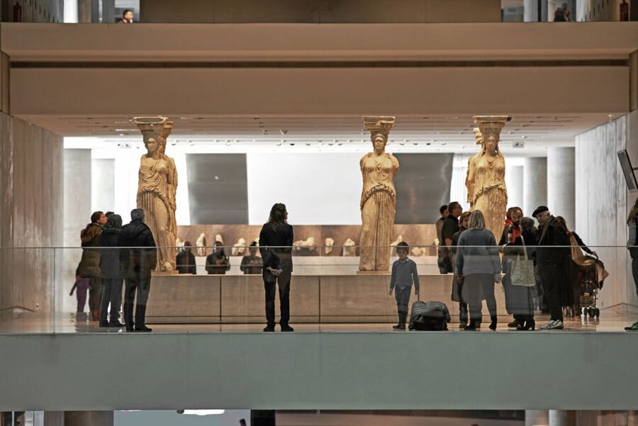 Athens: Acropolis & Acropolis Museum Ticket with Audio Guide - Crowds, staff, and the limits of a self-guided visit