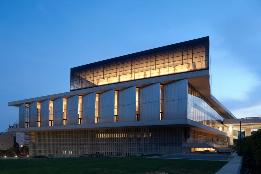Athens: Acropolis Museum Ticket with optional Audio Guide - Getting inside with the $30 mobile ticket
