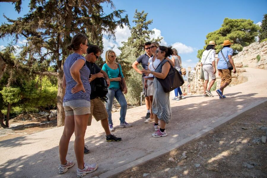 Athens, Acropolis & Museum Tour without Tickets - Who should take this walking tour?