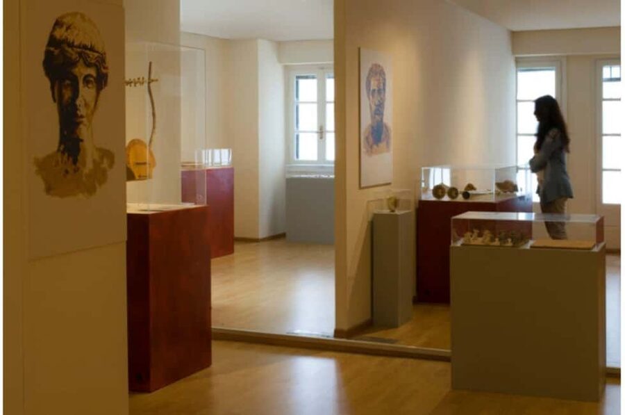 Athens: City Pass with Acropolis, Museums, HoHo & Transport - Smaller museums add value to the pass