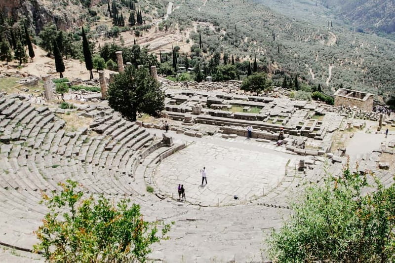 Athens: Delphi Day Tour with Museum & Arachova Village Visit - Arachova brings lunch and mountain-town atmosphere