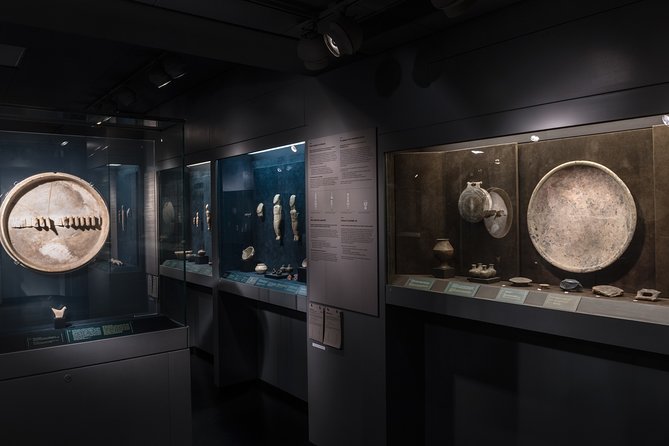 Athens Museum of Cycladic Art | AdmissionTicket - Using the Clio Muse Smartphone Tour