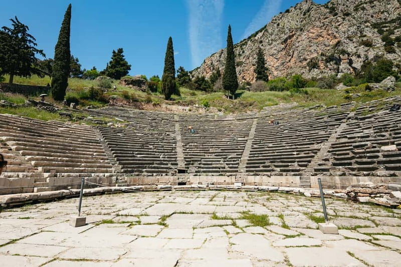 Athens: Mythology of Delphi, Museum and Arachova Guided Tour - Arachova adds food and village life