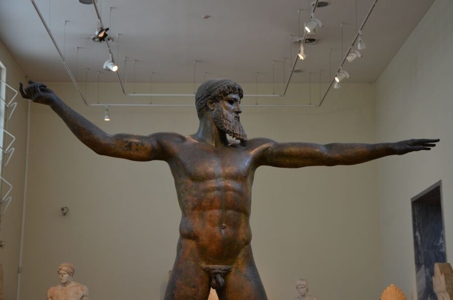 Athens: National Archaeological Museum Private Guided Tour - Pottery, small objects, and everyday Greek life