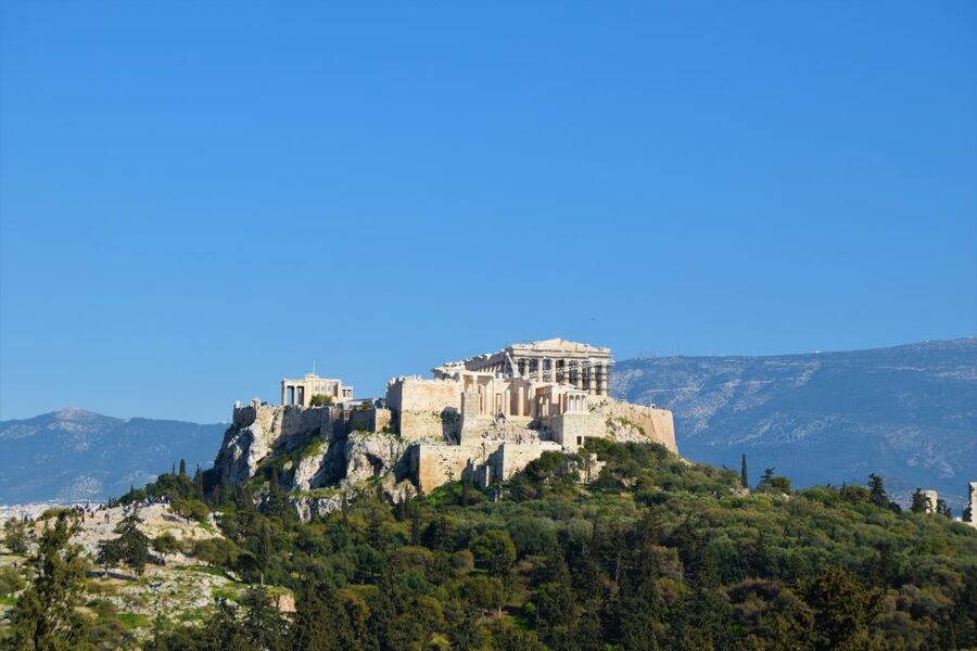 Athens: The Acropolis and Acropolis Museum Tour in German - Walking down to the Acropolis Museum