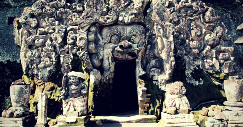 Bali: Archeology Museum, Gunung Kawi & Goa Gajah Temple Tour - Gedong Arca Museum: small objects that complete the story