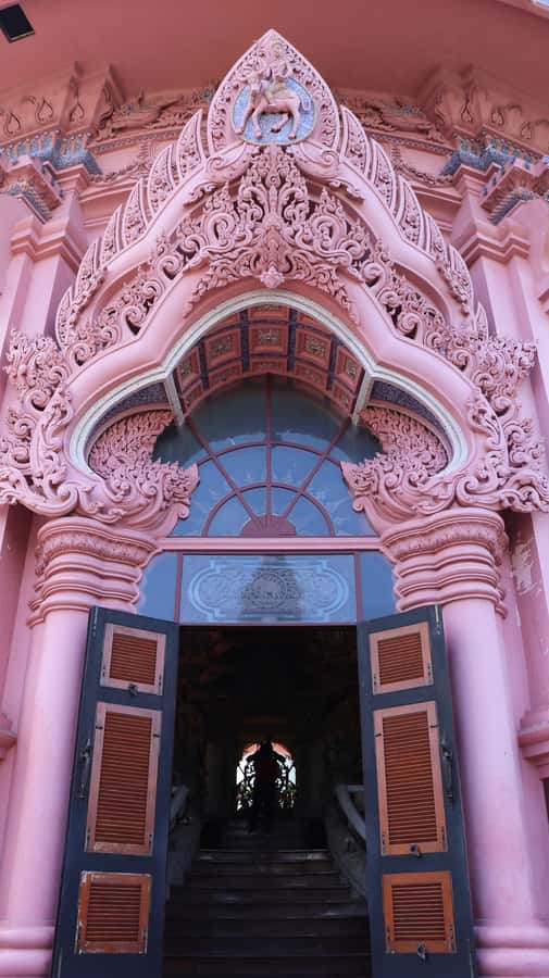 Bangkok: Ancient City Muang Boran and Erawan Museum Tour - The first four hours: palaces, temples, and photo stops