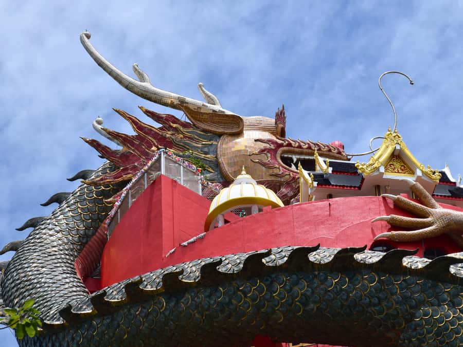 Bangkok: Floating Market, Dragon Temple, Na Satta Museum - A comfortable small-group ride from Bangkok