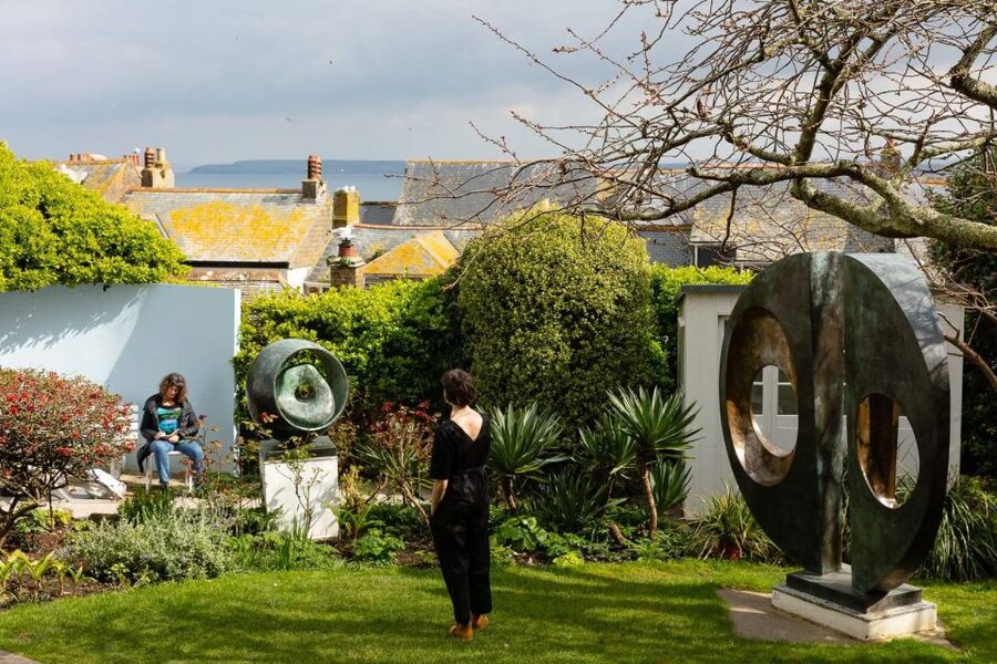 Barbara Hepworth Museum & Sculpture Garden: entry to site. - How long should you allow?