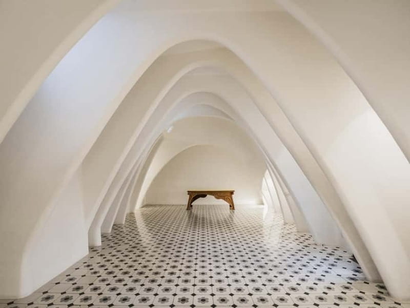 Barcelona: Casa Batlló Tour and Optional White Rabbit Museum - Who will enjoy this Casa Batlló visit?