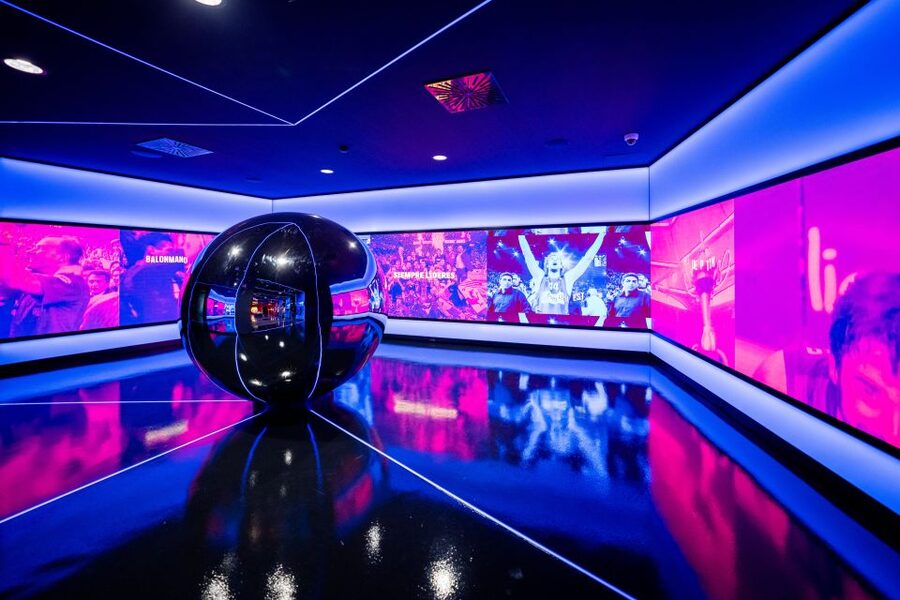 Barcelona: FC Barcelona Museum "Barça Immersive Tour" Ticket - Camp Nou Live gives you the main emotional moment