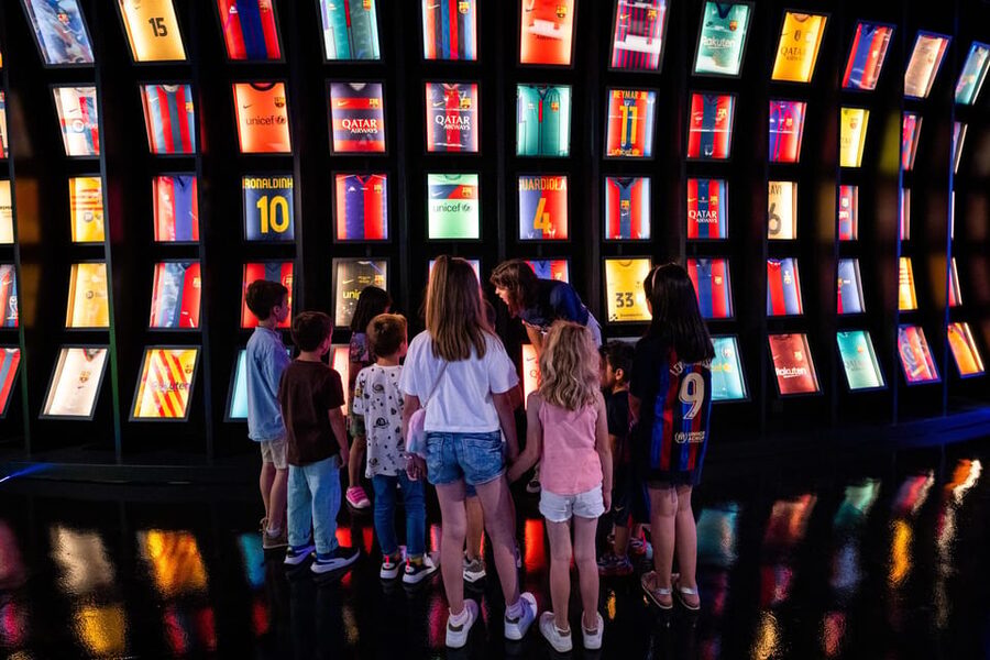 Barcelona: FC Barcelona Museum Total Experience Pass - Three shots at the Robokeeper