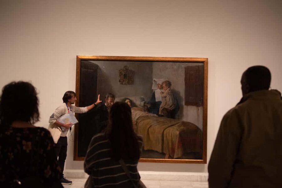 Barcelona: Skip-the-Line Guided Tour of the Picasso Museum - Price, group size, and overall value