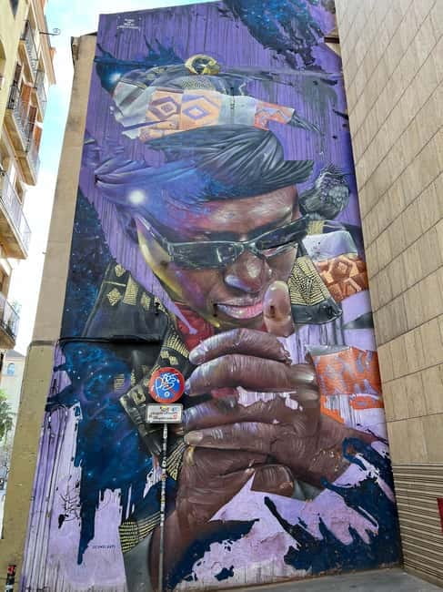 Barcelona: Street Art & Visit to Galleries Tour - Lesser-known corners near Carrer dels Tallers