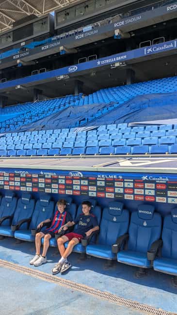 Barcelona: Ultimate Football Tour - 4 Stadiums & 2 Museums - Nou Sardenya and CE Europa in Gràcia
