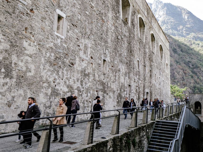 Bard: Fortress Exhibitions and Museums Entrance - Courtyards, chapel, and parade grounds