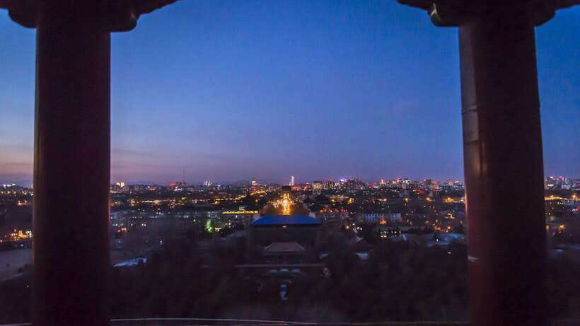 Beijing：Jingshan Park (Palace Museum Garden) Ticket - Morning peace, afternoon crowds, and evening light