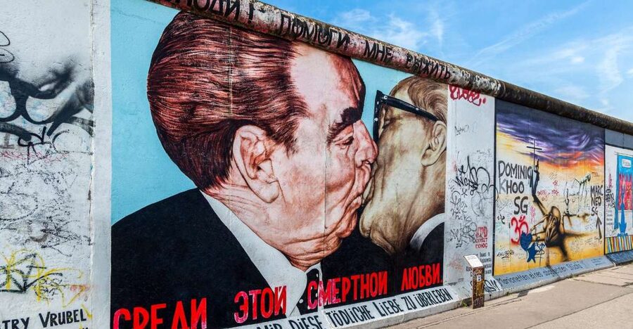 Berlin: East Side Gallery and Cold War Segway Tour - Why the East Side Gallery gives this tour its purpose
