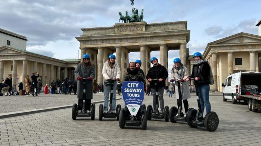 Berlin: East Side Gallery and Cold War Segway Tour - Riding conditions and group management