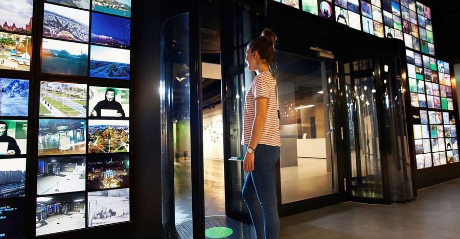Berlin: German Spy Museum Flexible Entry Ticket - Interactive displays turn spying into a game