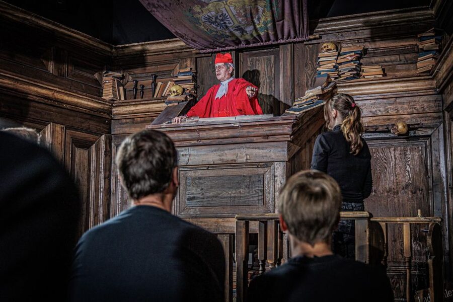 Berlin: Madame Tussauds Museum & Berlin Dungeon Combo Ticket - Exitus, Berlin’s indoor free-fall drop
