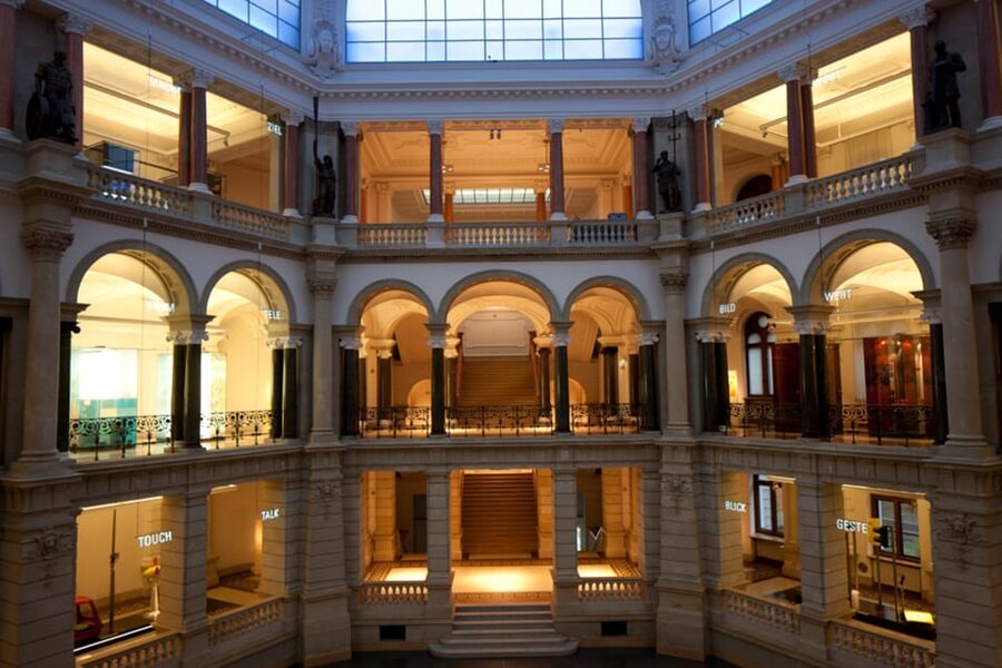 Berlin: Museum of Communication Entrance Ticket - A practical route through the museum