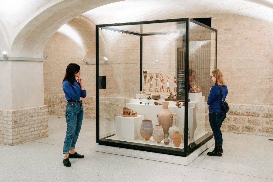 Berlin: Neues Museum Entry Ticket - Is $16 good value?