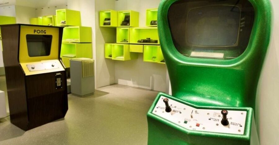 Berlin: Tickets to the Computer Games Museum - The arcade corner with Pacman and Space Invaders