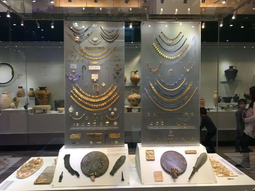 Best of Heraklion : Knossos - Arch.Museum - City tour - 2:00 PM in the Archaeological Museum